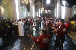 Duranguenses veneran a San Jorge Bendito Duranguenses veneran a San Jorge Bendito