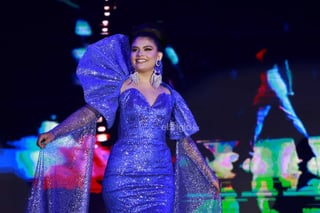 La acompañarán Alexandra Reyes y Korayma Díaz, ambas de Poanas, como princesa real y princesa, en los eventos conmemorativos del 462 aniversario de la fundación de la ciudad de Durango. La acompañarán Alexandra Reyes y Korayma Díaz, ambas de Poanas, como princesa real y princesa, en los eventos conmemorativos del 462 aniversario de la fundación de la ciudad de Durango.