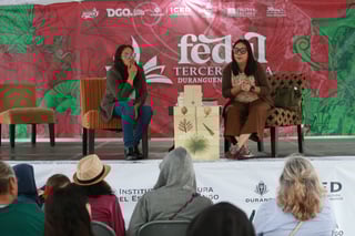 La escritora visitó Durango este fin de semana para presentar este libro como parte de las primeras actividades de la Feria Duranguense del Libro 2025.