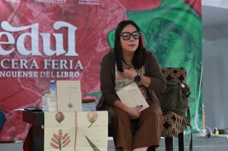 La escritora visitó Durango este fin de semana para presentar este libro como parte de las primeras actividades de la Feria Duranguense del Libro 2025.