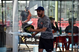 Continúan los partidos del Torneo de Pádel de El Siglo de Durango by Playdoit, en  ambiente de emoción y convivencia familiar.