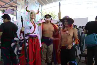 Como ya es costumbre en la capital los verdaderos fanáticos participaron en el tradicional concurso de “Cosplay” caracterizados de sus personajes favoritos de series animadas japonesas.
