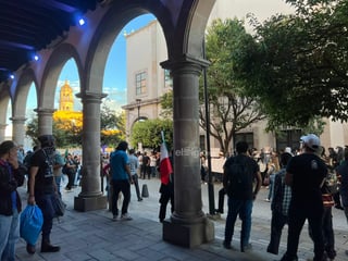 Generación Z de Durango se reunió para dar paso a la marcha que exige mayor seguridad en el país y otras necesidades, además de mostrar su indignación contra partidos políticos.