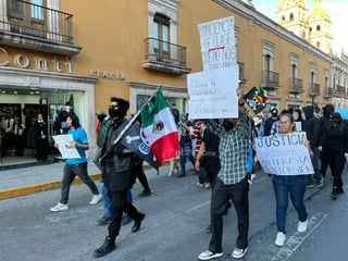 Generación Z de Durango se reunió para dar paso a la marcha que exige mayor seguridad en el país y otras necesidades, además de mostrar su indignación contra partidos políticos.