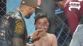 El Panthera Fight Club Vol. II arrancó con emociones intensas en Durango, ofreciendo desde el inicio una atmósfera vibrante, con peleadores y público entregados a una noche que prometía espectáculo, adrenalina y momentos memorables dentro de la jaula.