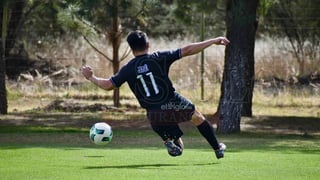 Campestre FC logra una amplia victoria de 4-0 ante Atlético Granada para cerrar con la temporada regular de la Liga Universitaria Benito Juárez.