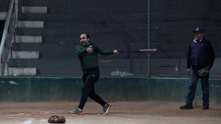 La convivencia de Slow Pitch amistoso en la cancha del Carita Medina dejó imágenes llenas de sonrisas, batazos y camaradería, un reflejo de cómo el deporte se convierte en punto de encuentro y celebración comunitaria.