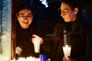 Cientos de duranguenses se congregaron en el Santuario de Nuestra Señora de Guadalupe para las tradicionales mañanitas a la Virgen de Guadalupe