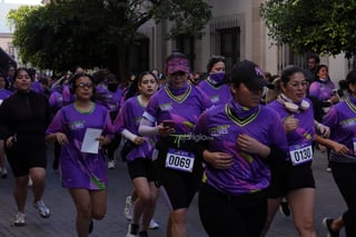 ‘Corramos en Tribu’ reúne a decenas de mujeres en Durango