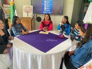 Mujeres de zonas indígenas de Durango marchan por el 8M