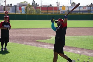 Caliente de Durango arranca pretemporada con sesión de pitchers y catchers