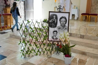 La Colonia Juan Lira Bracho marcó este 5 de abril el 40 aniversario luctuoso de Juan Lira Bracho con una misa en el Templo de Santa Cecilia, en una jornada que también coincidió con las cuatro décadas de la fundación del asentamiento creado en 1986 y que, desde entonces, ha sostenido en su nombre y en su historia un punto de identidad y cohesión para la zona oriente de Durango.