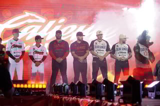 Caliente de Durango presentó su indumentaria para la Temporada 2026 en un acto que reunió a directiva, cuerpo técnico y jugadores, donde se expuso la línea estética y los criterios de diseño con los que el club encarará el próximo calendario de la Liga Mexicana de Beisbol.
