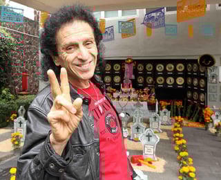 Álex Lora planea inaugurar museo de El Tri en Puebla en 2016