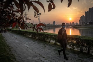 Yangtsé, el mayor río de China, se contrae por sequía intensa
