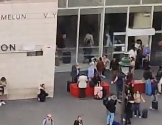 Estación parisina Gare de Lyon también es evacuada por amenaza terrorista