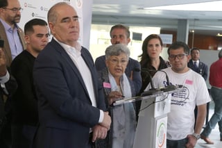 Bancada del PAN en el Senado rechaza desaparición de autónomos