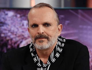 Atrapan a ladrones relacionados a robo de casa de Miguel Bosé; uno era su fan y le pidió una foto