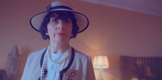 Juliette Binoche interpreta una versión oscura de Coco Chanel en The New Look 