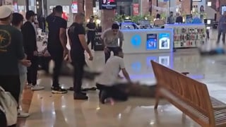 Atacan a soldados israelíes en centro comercial; uno falleció y el agresor fue abatido | VIDEO