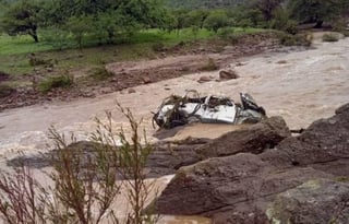 Encuentran sin vida a mujer que fue arrastrada por un arroyo en El Oro