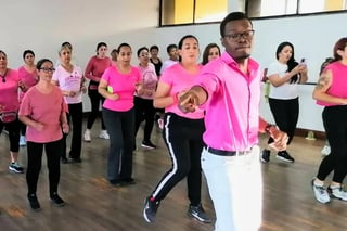 Bailaron Bachata Rosa en el IED