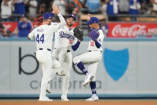 Los Dodgers blanquean y apalean a los Mets de Nueva York