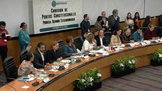 Supremacía Constitucional: Diputados debaten la iniciativa en sesión extraordinaria 