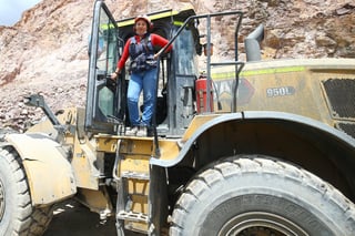 Mujeres van ganando terreno en empleo formal 