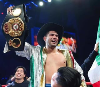 Gilberto 'El Zurdo' Ramírez es campeón unificado 