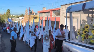 Caminaron de Catedral al estadio de beisbol, en honor a Cristo Rey