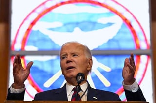 Biden insta a estadounidenses a 'mantener la fe' en su último día completo como presidente