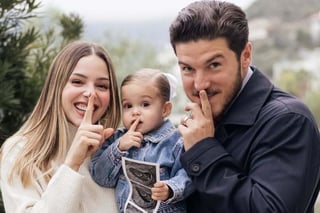 Samuel García y Mariana Rodríguez revelan el género de su bebé 