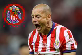 ¿Chicharito Hernández ha amenazado con abandonar a las Chivas? Esto es lo que sabemos