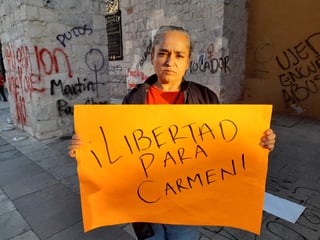 8M: Piden liberación de Carmen; lleva dos meses presa en Durango