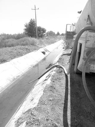 'Constructoras usan agua de riego en obras', denuncian