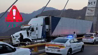 Tráiler chocó con retén de seguridad en El Baluarte; preliminar, hay tres muertos