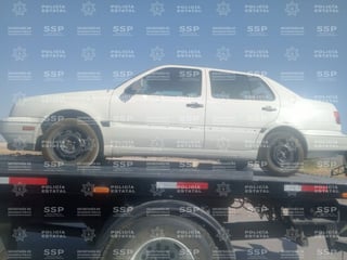 Recuperan carro robado en Gómez Palacio