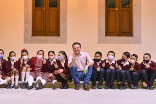 Anuncia Gobernador días de descanso para el Gobierno del Estado y sector educativo 