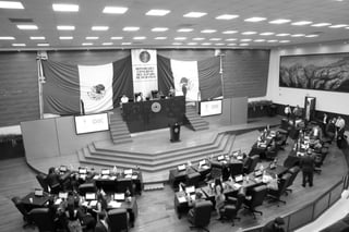 Proponen diputados frenar exposición infantil en Durango 