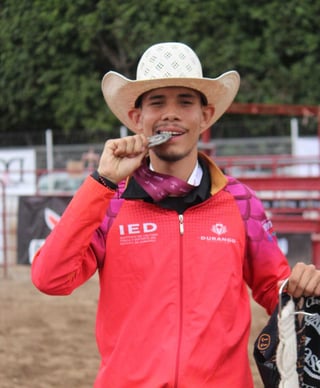 Durango logra plata en Rodeo 
