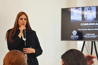 'Las personas con discapacidad no somos seres de luz, somos personas': Karla García