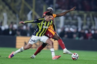 Edson Álvarez lesionado 