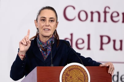 Defiende Claudia Sheinbaum la revocación de mandato