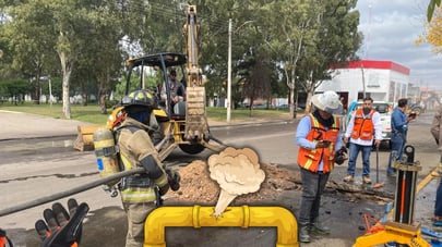 Ruptura de tubería subterránea, la causa oficial de fuga de gas natural en Jardines de Durango
