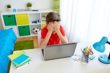 El acoso en internet y redes debido al peso afecta a casi 17 % de adolescentes