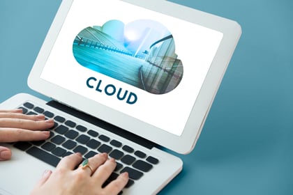 ¿A quiénes puede beneficiar un software administrativo en la nube?