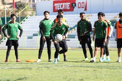 Programación. Esta noche los Alacranes de Durango tendrán la visita de los Leones Negros de la UDG, en el estadio Francisco Zarco.