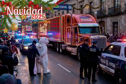 La Caravana Coca-Cola y el eterno debate: ¿magia navideña o publicidad disfrazada?