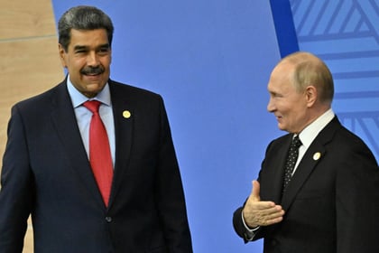 Rusia advierte a Estados Unidos no cometer 'error fatal' en Venezuela; refrenda alianza con Maduro